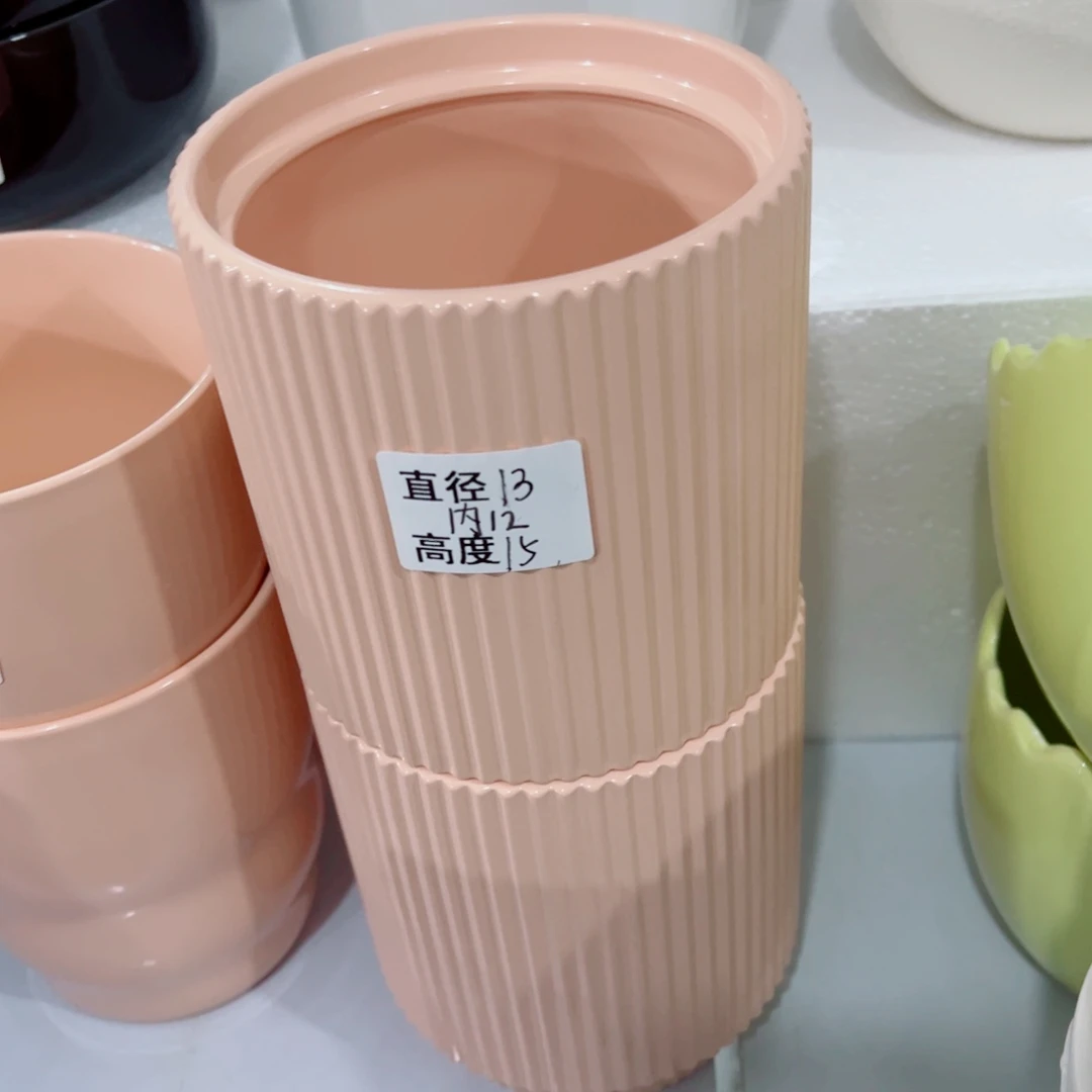 有孔陶瓷花盆，满10米包邮发货