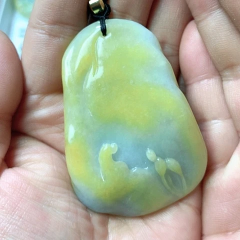 翡翠颈饰未镶嵌天然缅甸翡翠a货