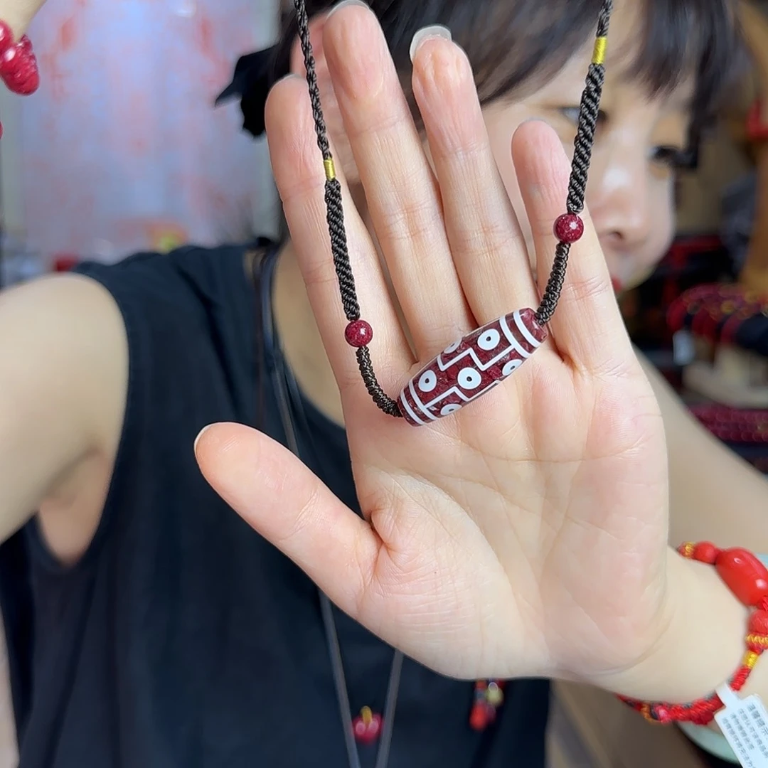天然辰砂晶体朱砂高透光画珠纹