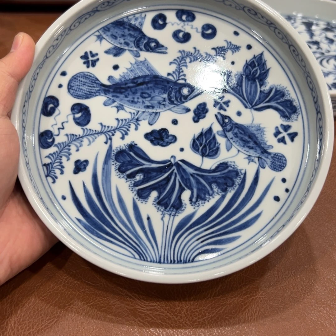 西***域手绘青花鱼藻纹壶承