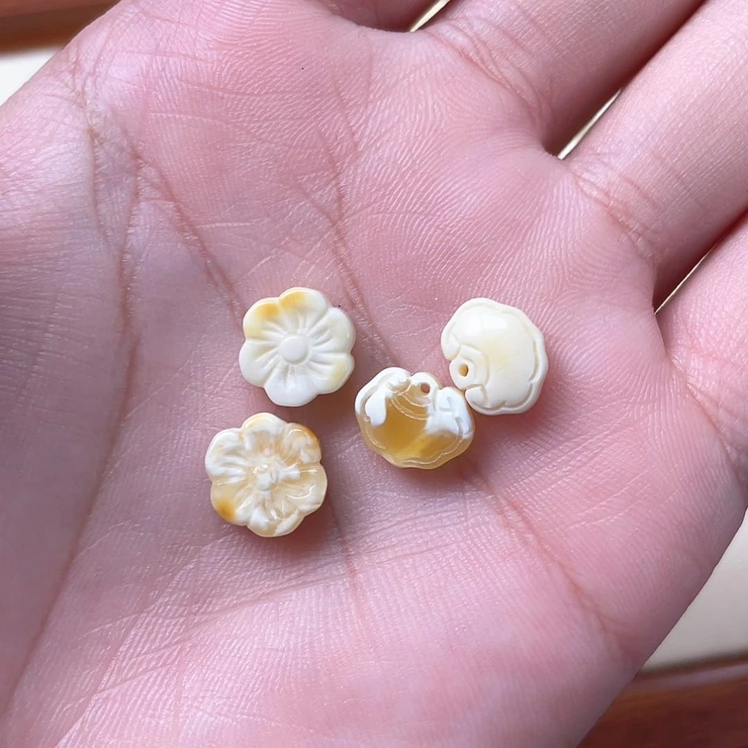 琥珀珠宝奇石未镶嵌?**⸝