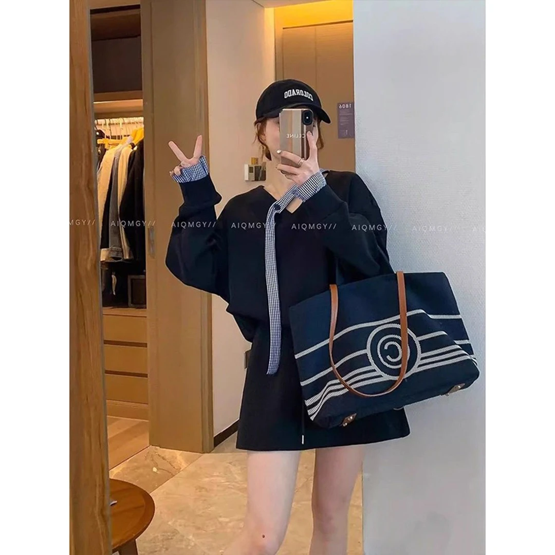 特大码300斤胖mm高级感休闲套装裙女秋季V领卫衣A字半身裙两件套