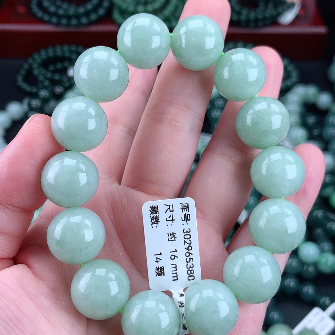 福***郑翡翠未镶嵌毛衣链