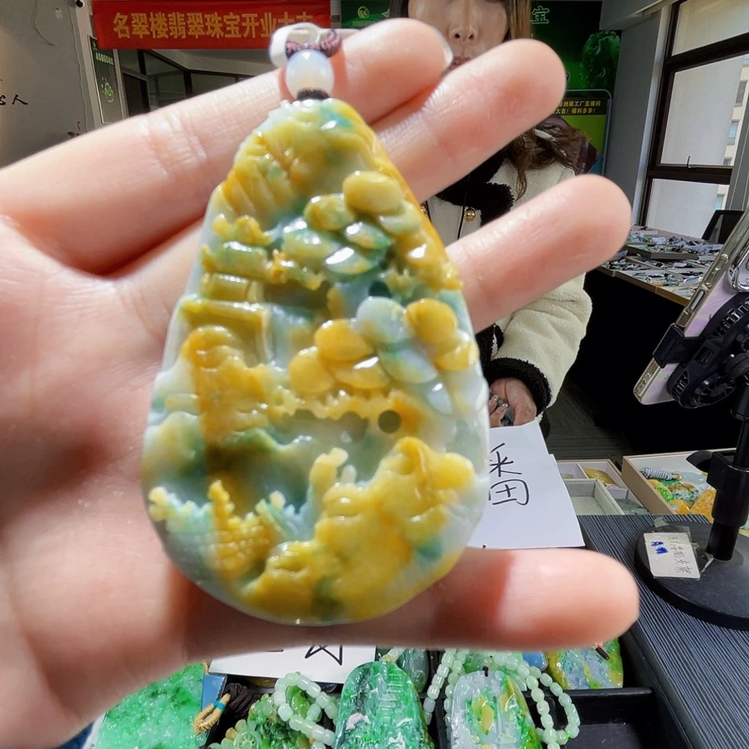颈饰未镶嵌翡翠翡翠