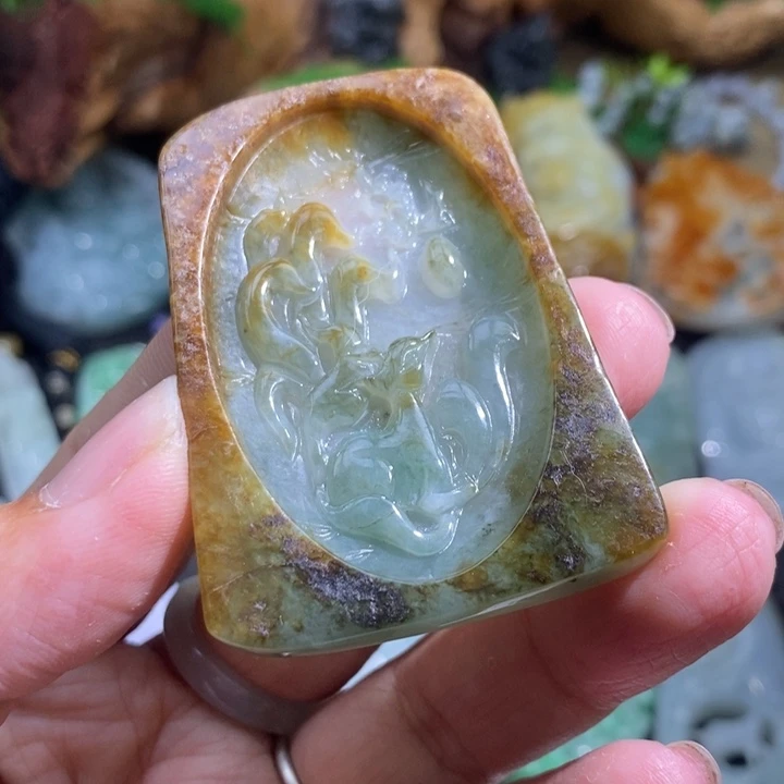 【闪购商品】颈饰未镶嵌翡翠九尾