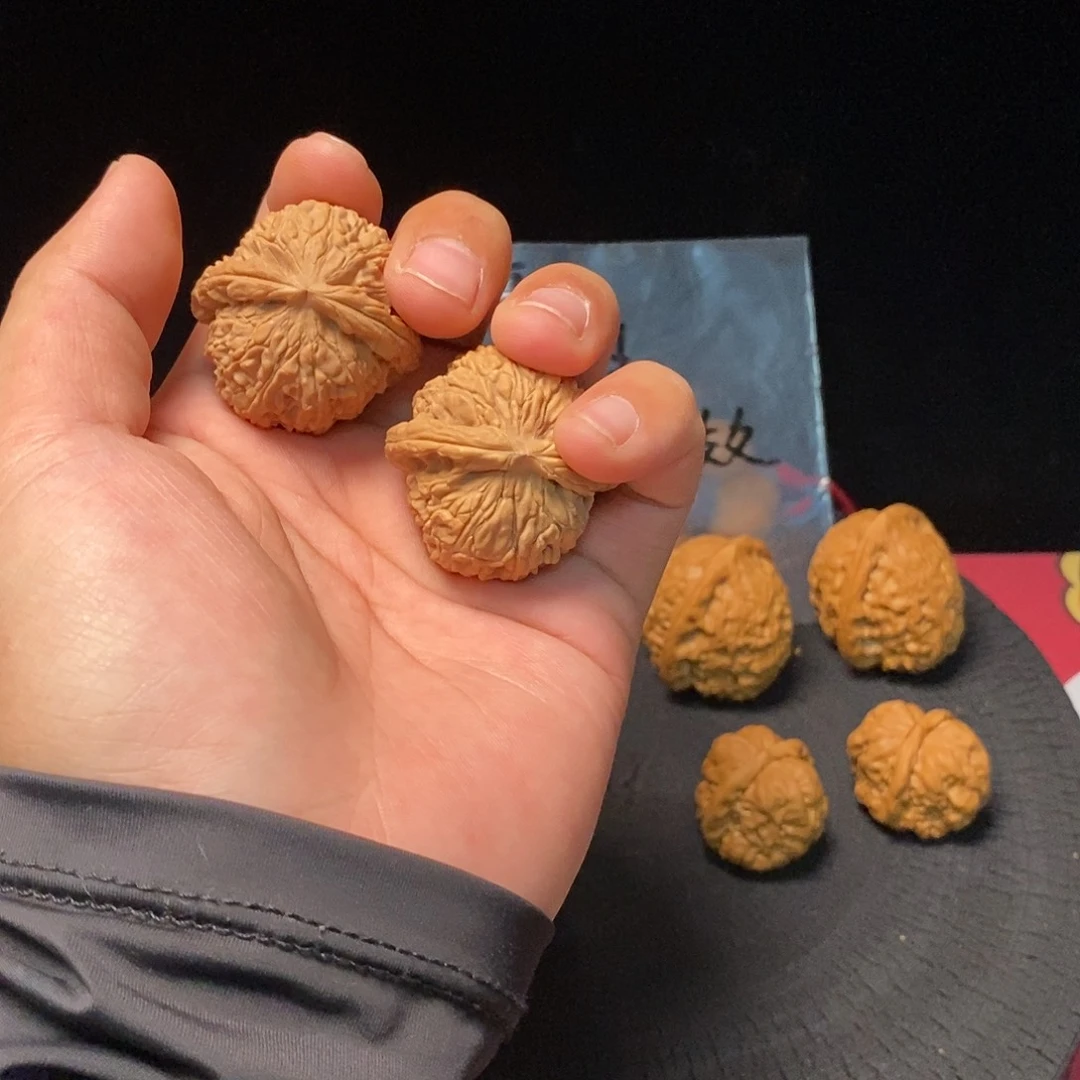 核桃和松仁玉米都可以吃到撑