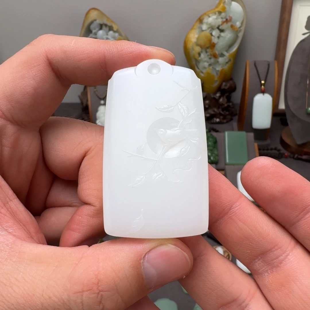 和田玉挂件未镶嵌自****5