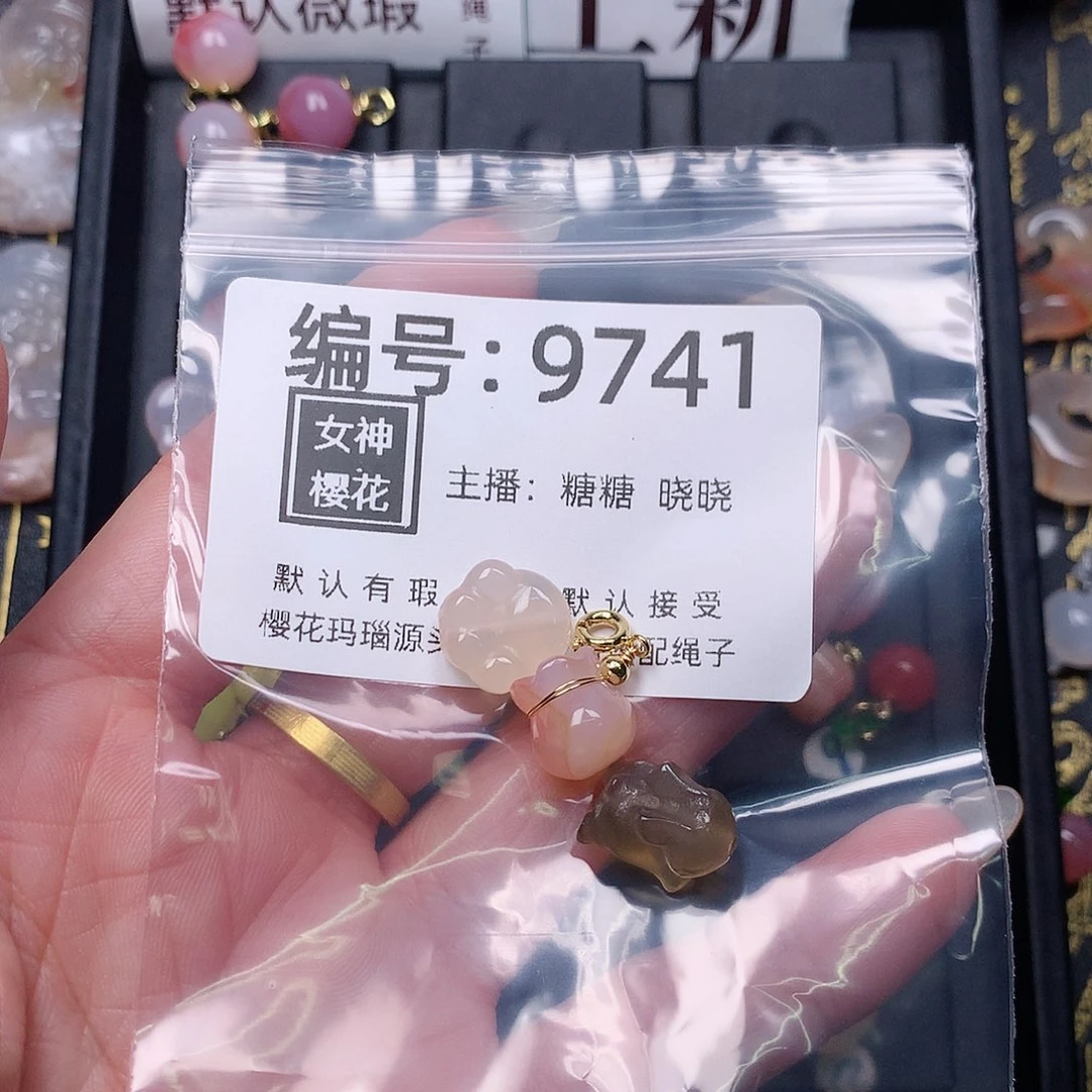 玛瑙/玉髓颈饰合金肥****子