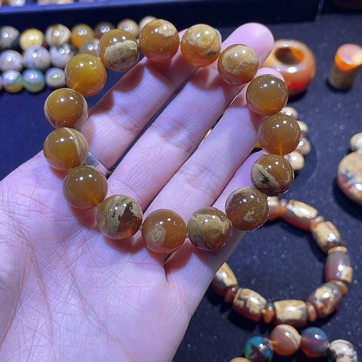 琥珀未镶嵌裸石蜜蜡手串