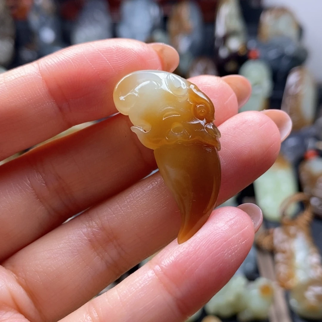 和田玉未镶嵌挂件