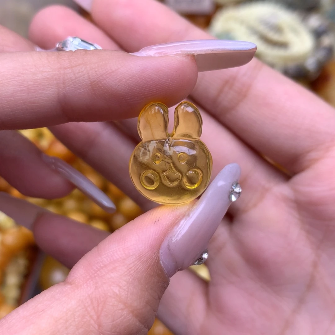 琥珀未镶嵌珠宝奇石