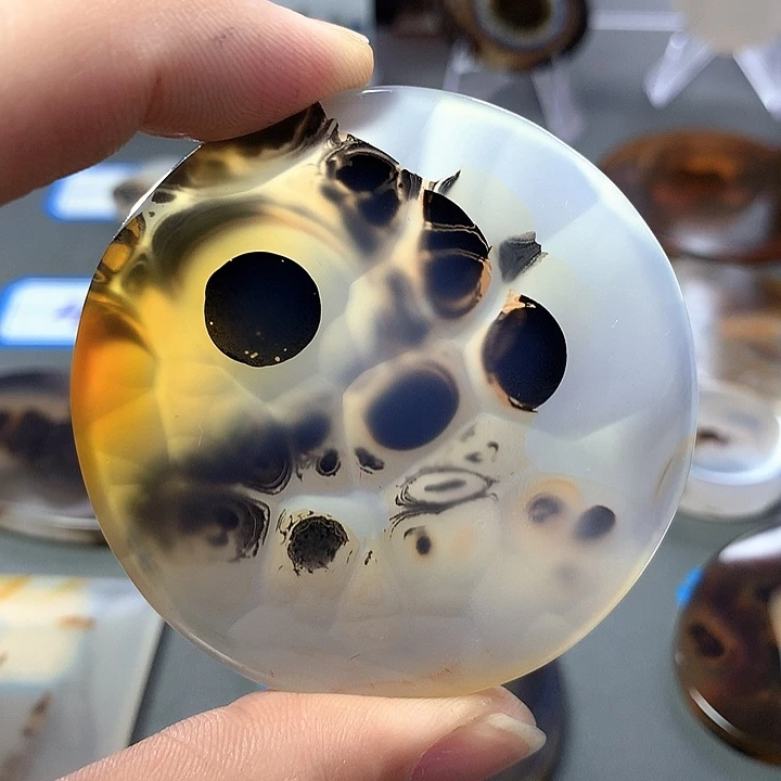 未镶嵌颈饰玛瑙/玉髓