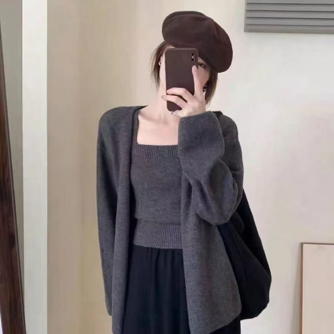 韩系净色甜美减龄宽松百搭毛衣背心上衣+开衫两件套
