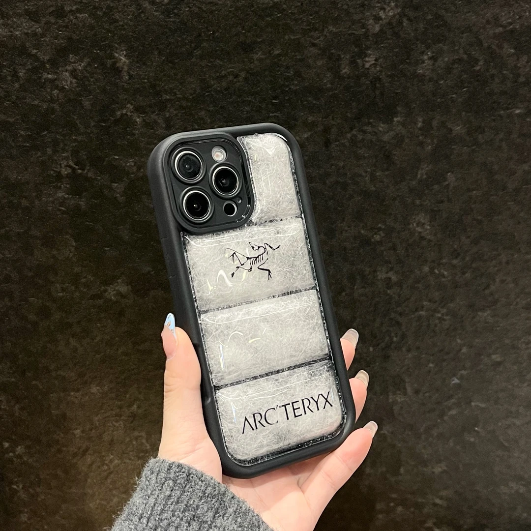 冬季羽绒服款适用iphone17promax潮牌15新款16始祖鸟手机壳高级感