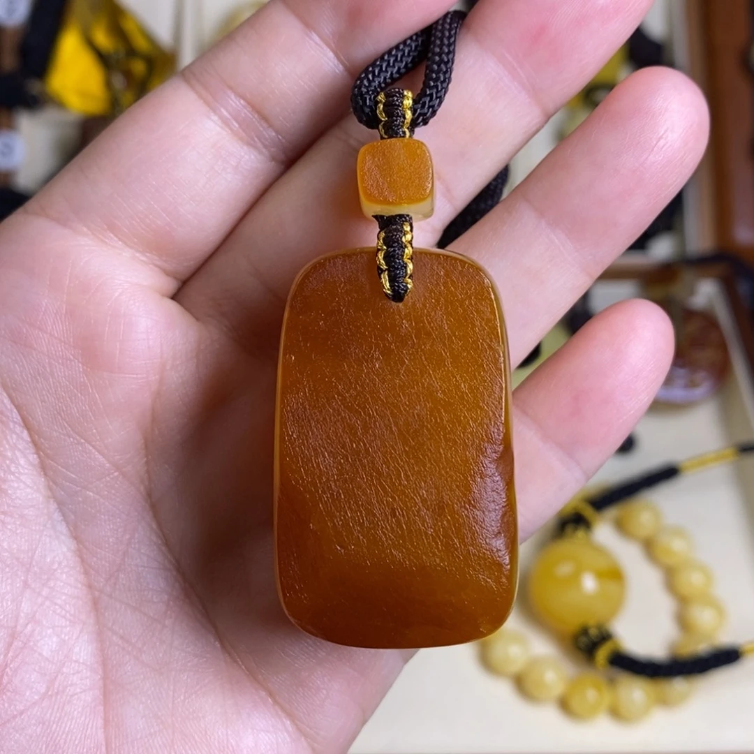 裸石蜜蜡未镶嵌大漠