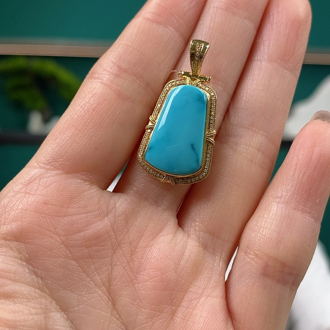 18K金镶嵌绿松石珠宝奇石