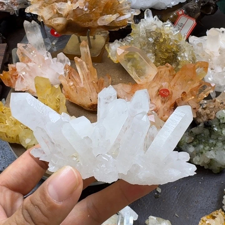 未镶嵌水晶珠宝半成品