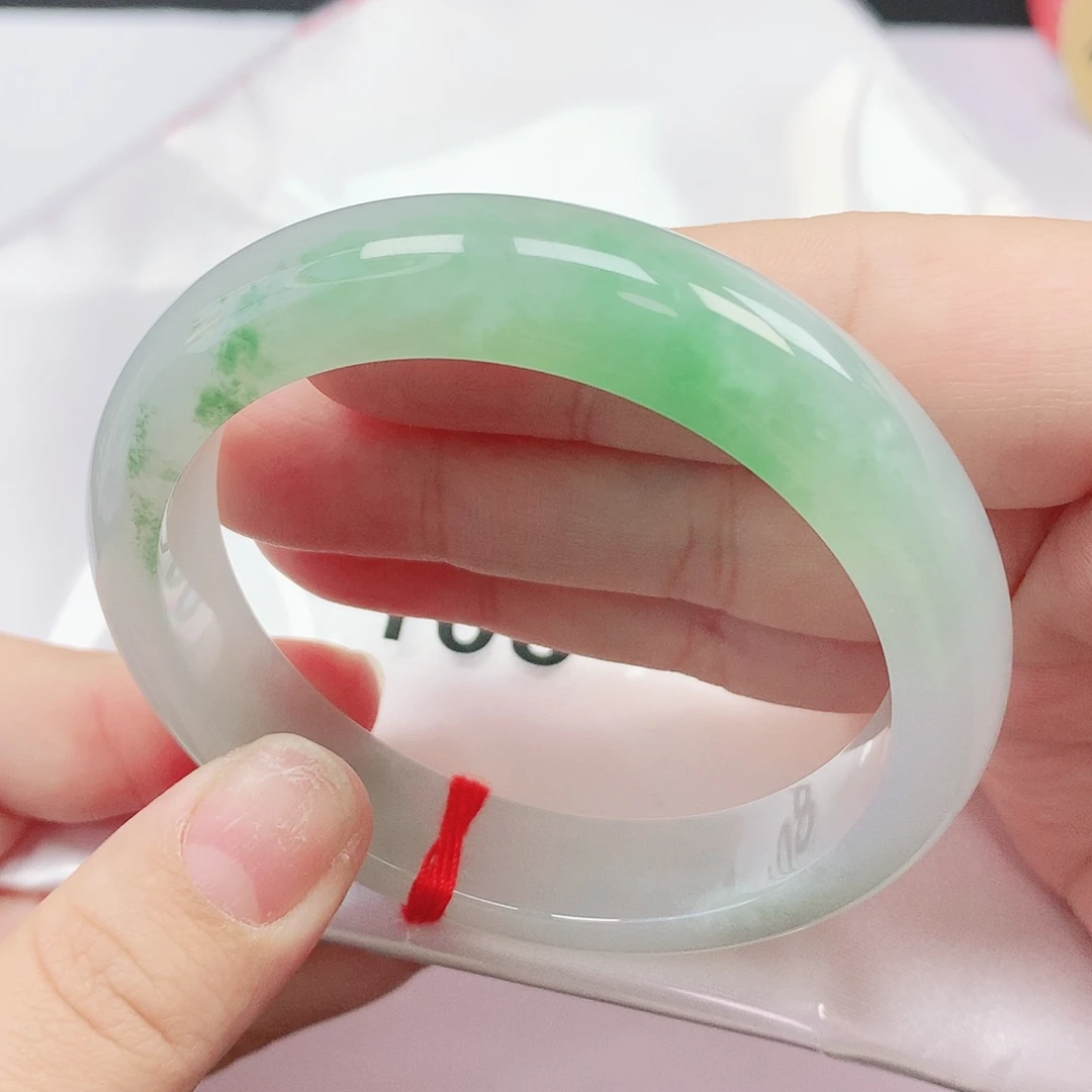 L***i翡翠未镶嵌手镯翡翠108 55.5圈口