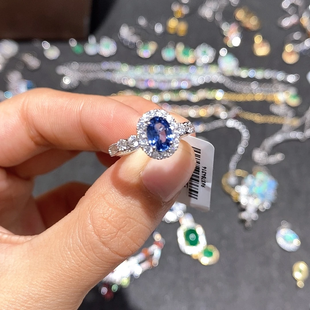 银S925镶嵌蓝宝石戒指