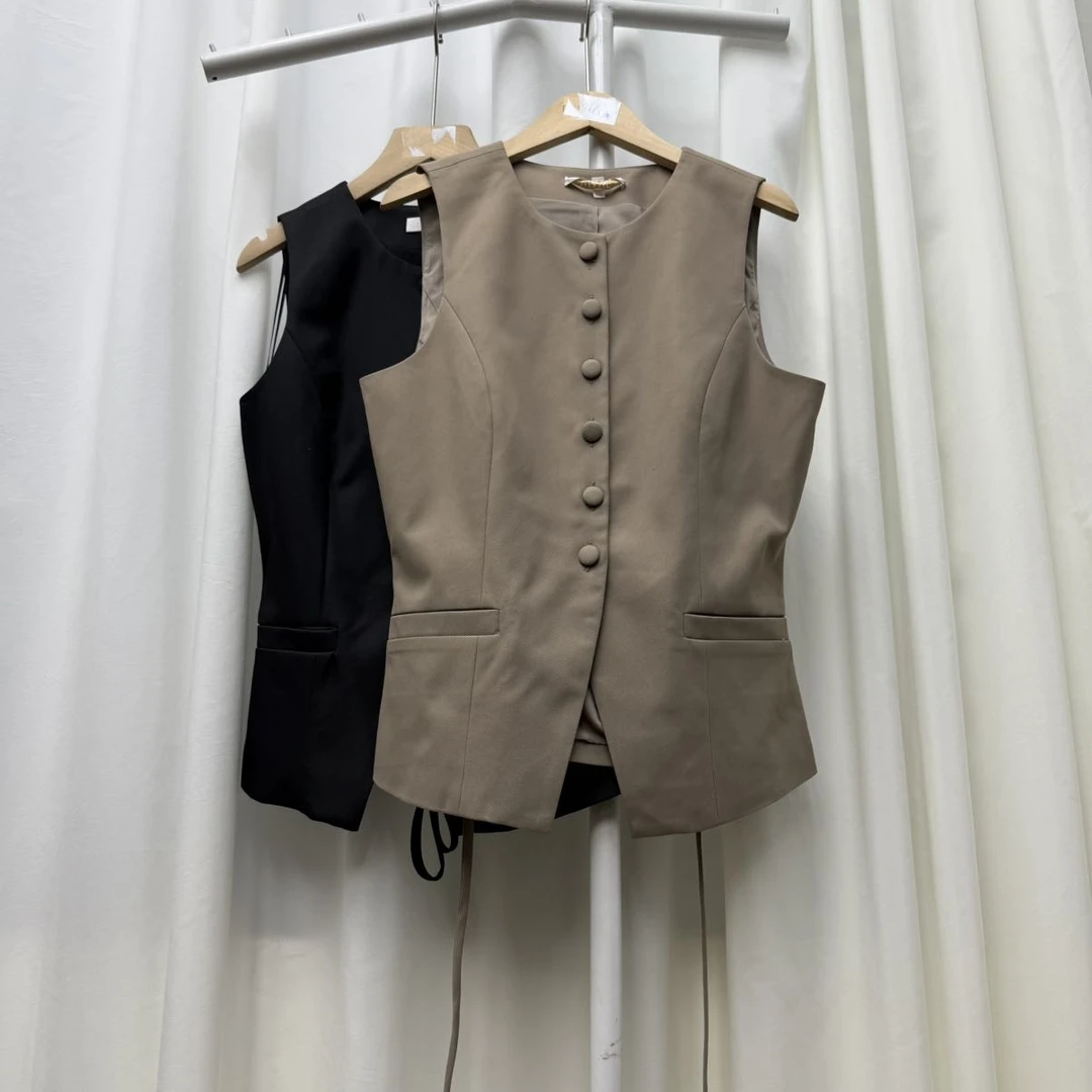 7200短款马甲上衣31（无）