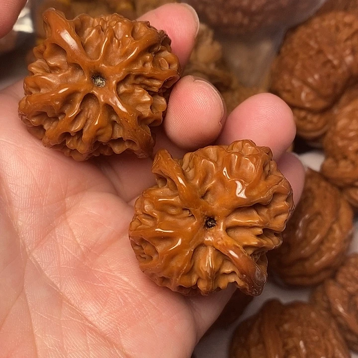 吊坠文玩核桃苹果38