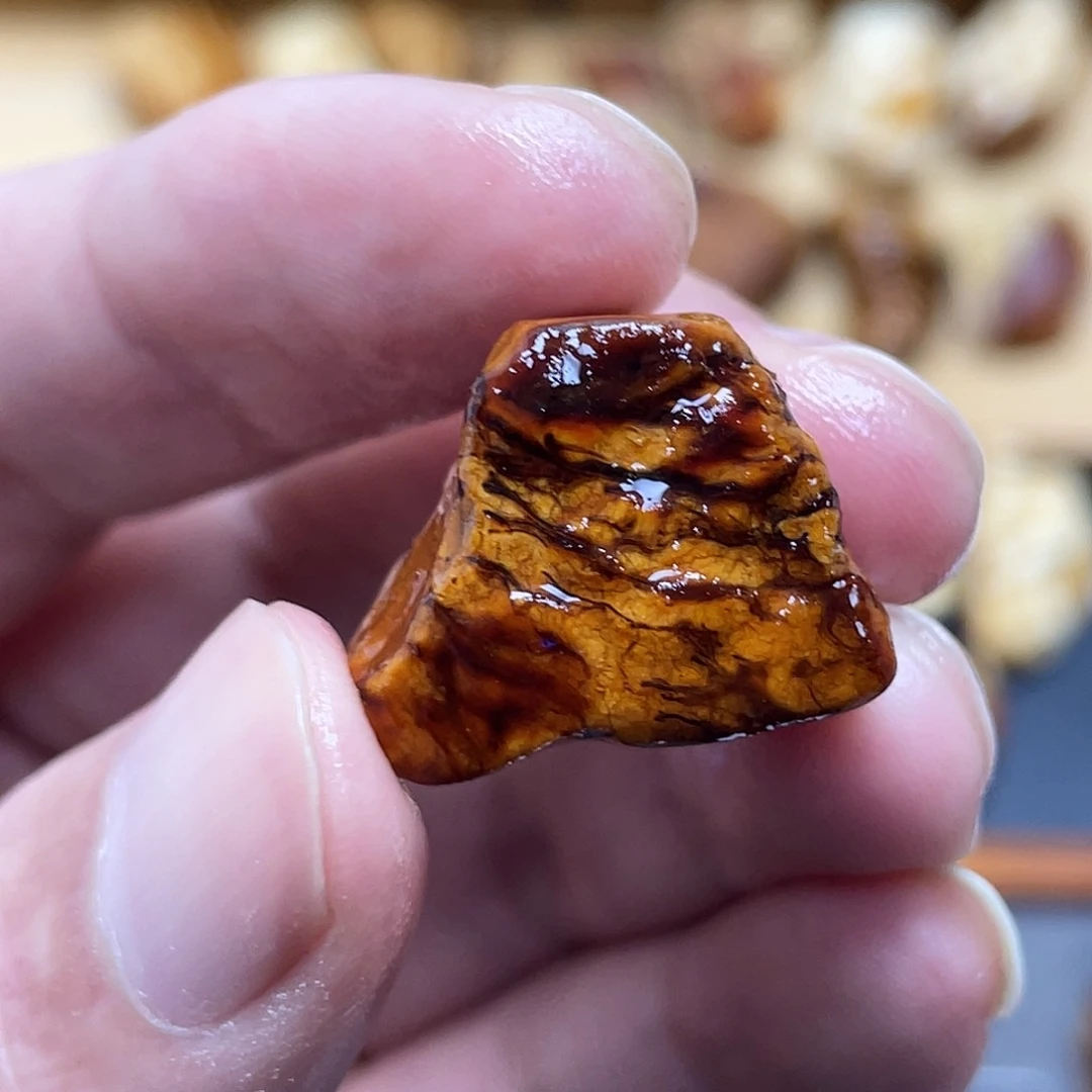 未镶嵌定制琥珀定制