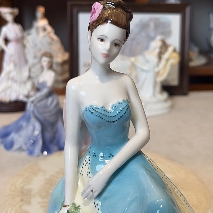 杯欧洲中古瓷器摆件