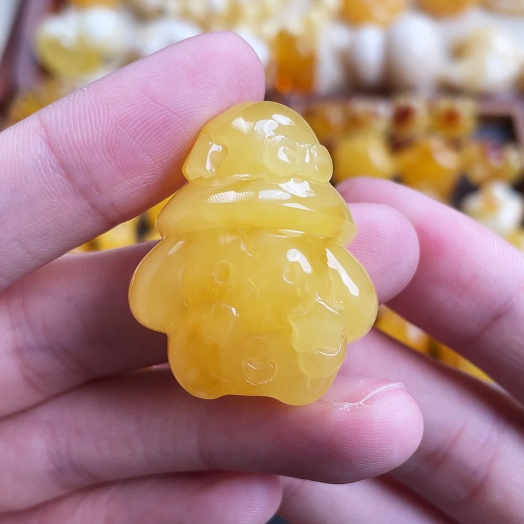 琥珀未镶嵌珠宝奇石