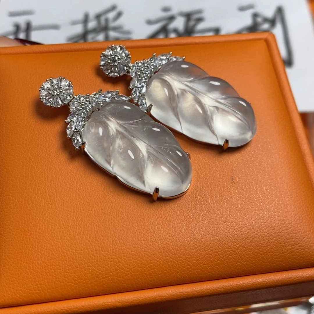 石英质玉颈饰银S925镶嵌随机发一件
