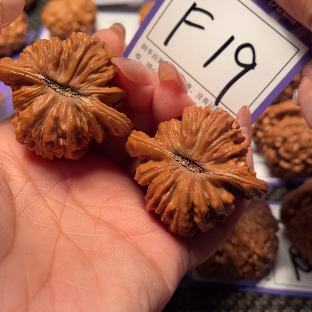 狙***手文玩核桃把件19号楼子43