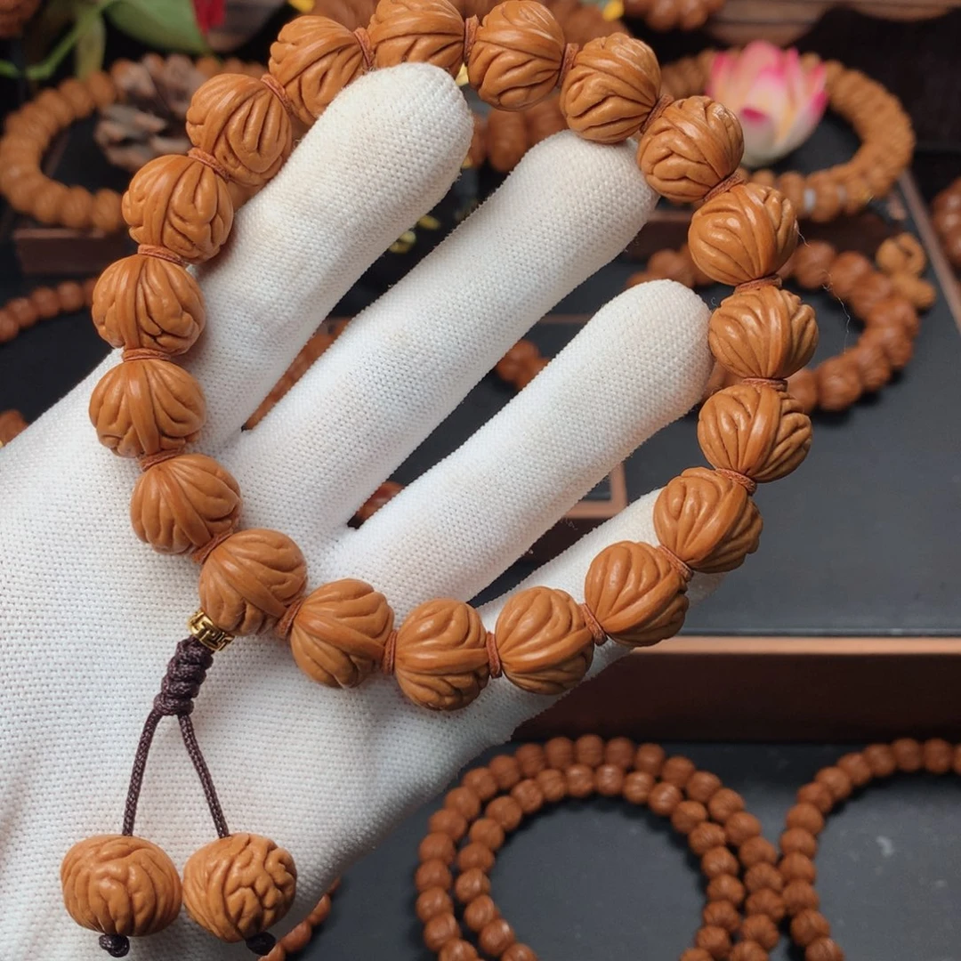 桃核吊坠16祥云手持