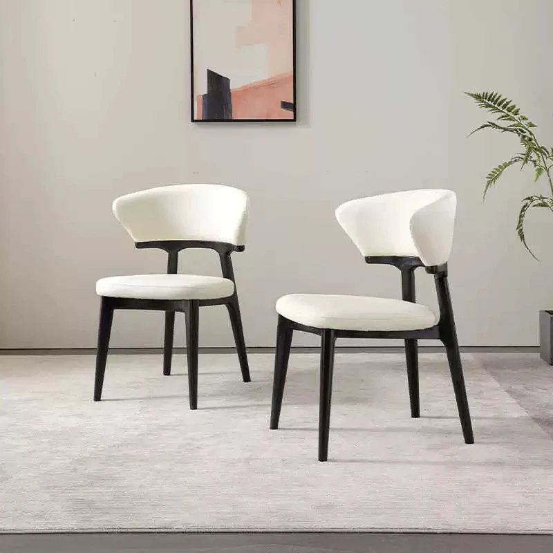 设计师实木餐椅意式家用北欧软包椅子现代简约小户型靠背椅酒店