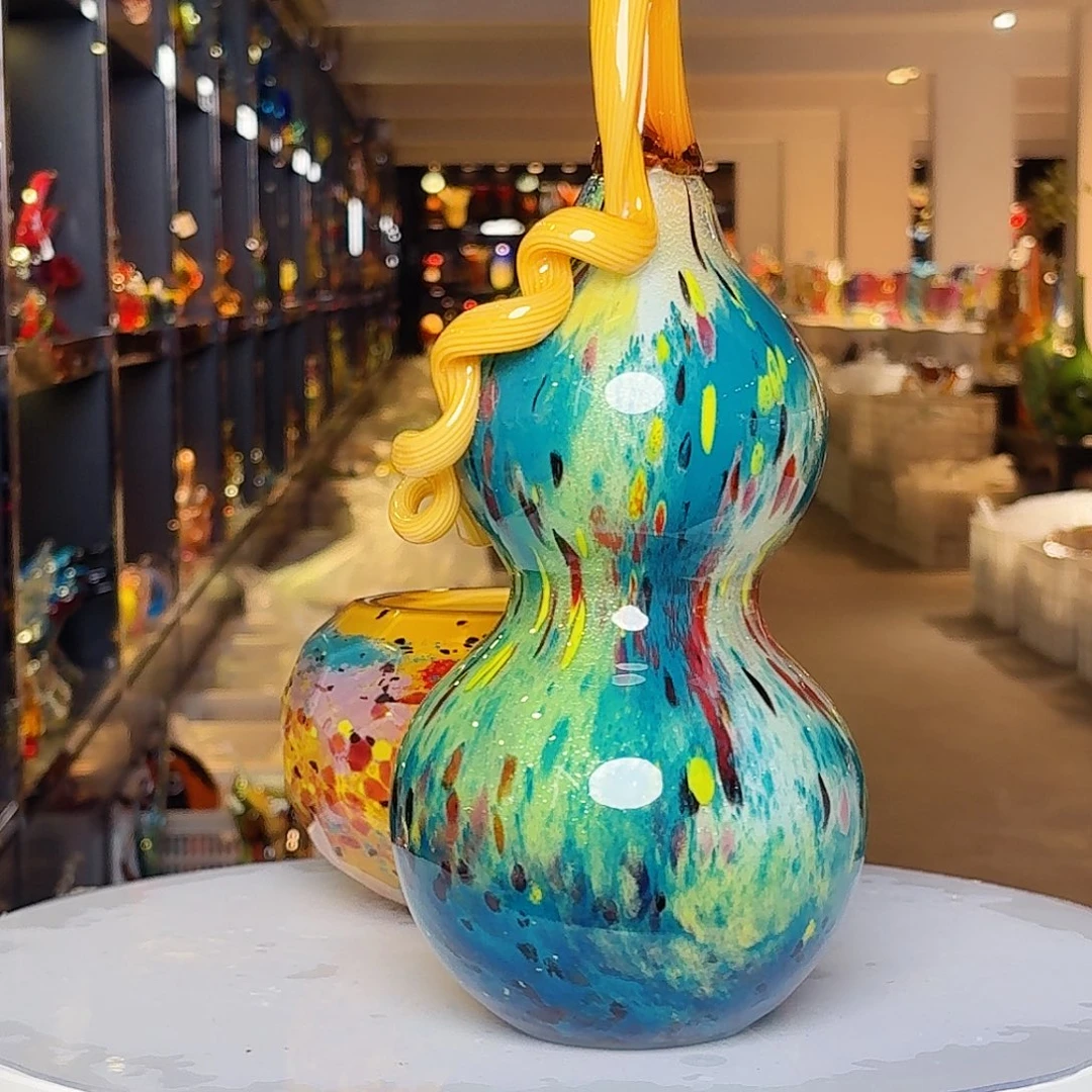 茶宠琉璃岛上有个叫小白