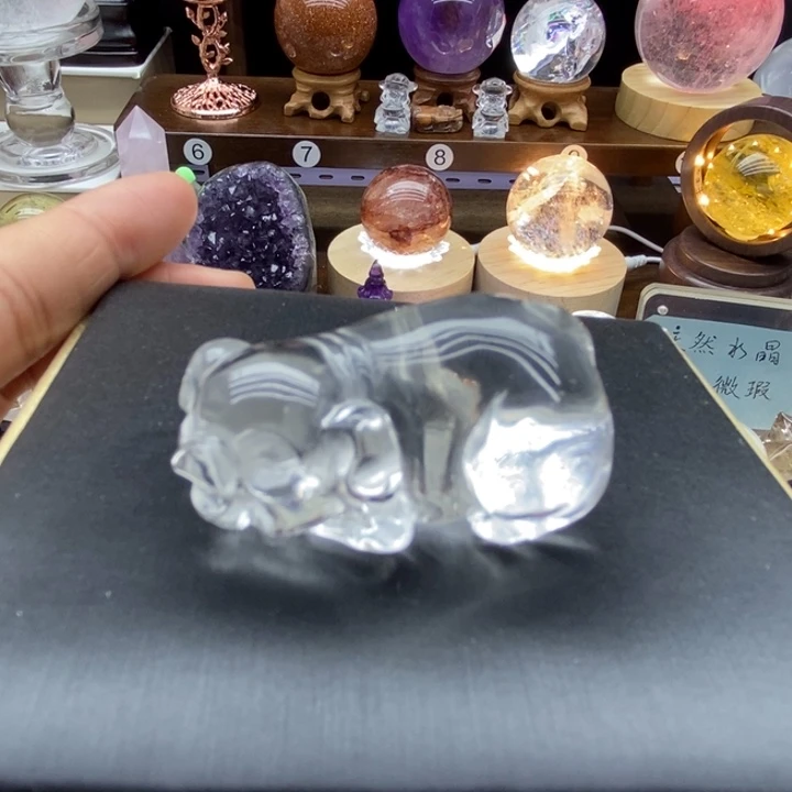 水晶摆件未镶嵌天然白水晶发财猪