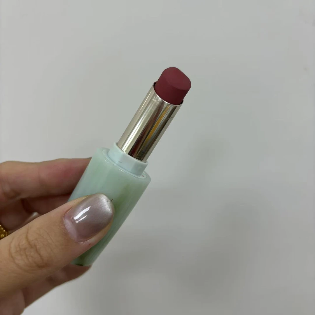 颜色巨好看的口红