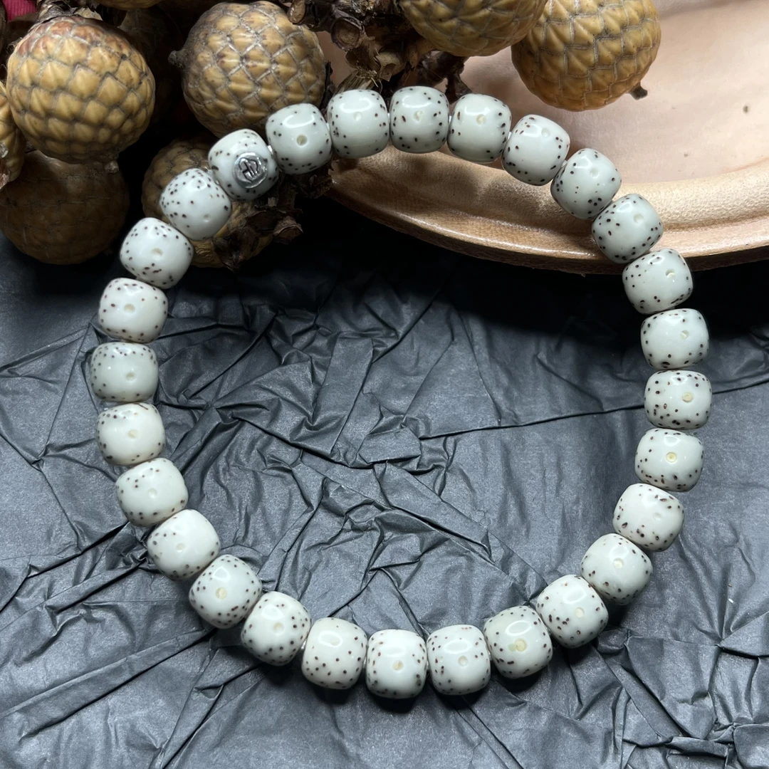 银标级8大留白月朗星稀老型星月菩提手串S8YLXXLB