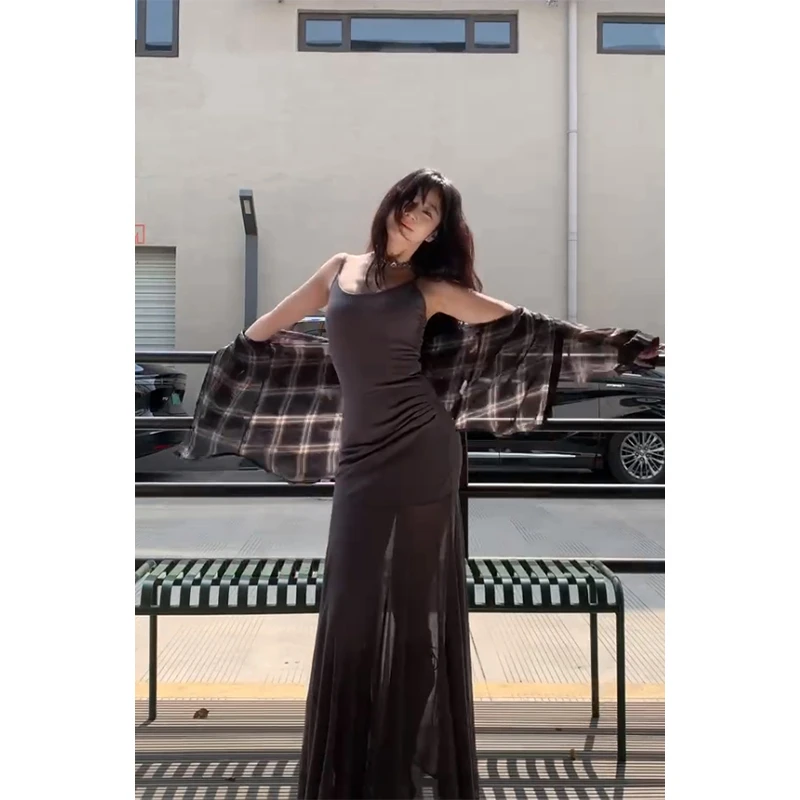 2025新款慵懒风网纱修身显瘦包臀连衣裙格子减龄防晒衬衫套装女