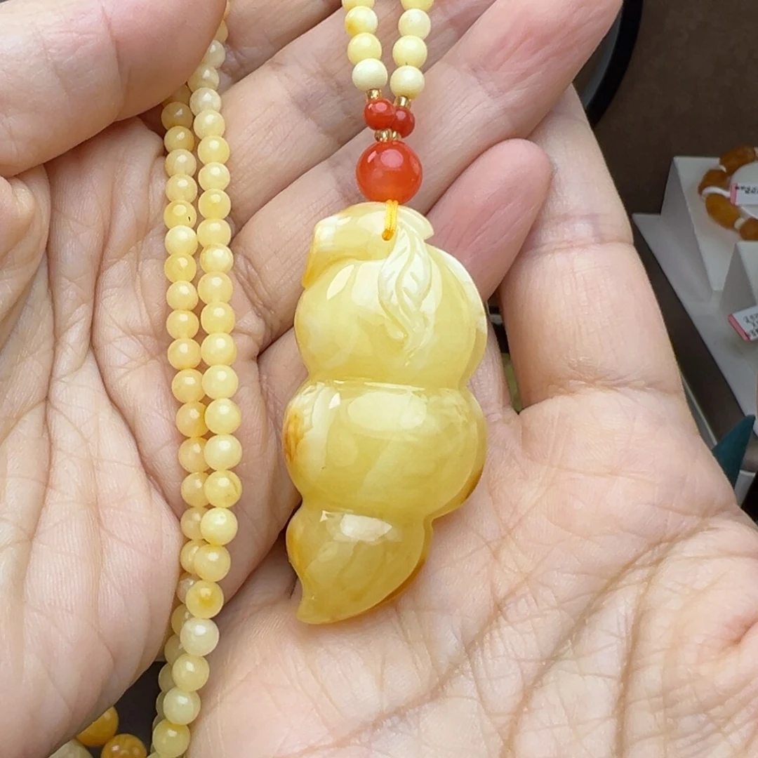 蜜蜡吊坠(赠链)未镶嵌