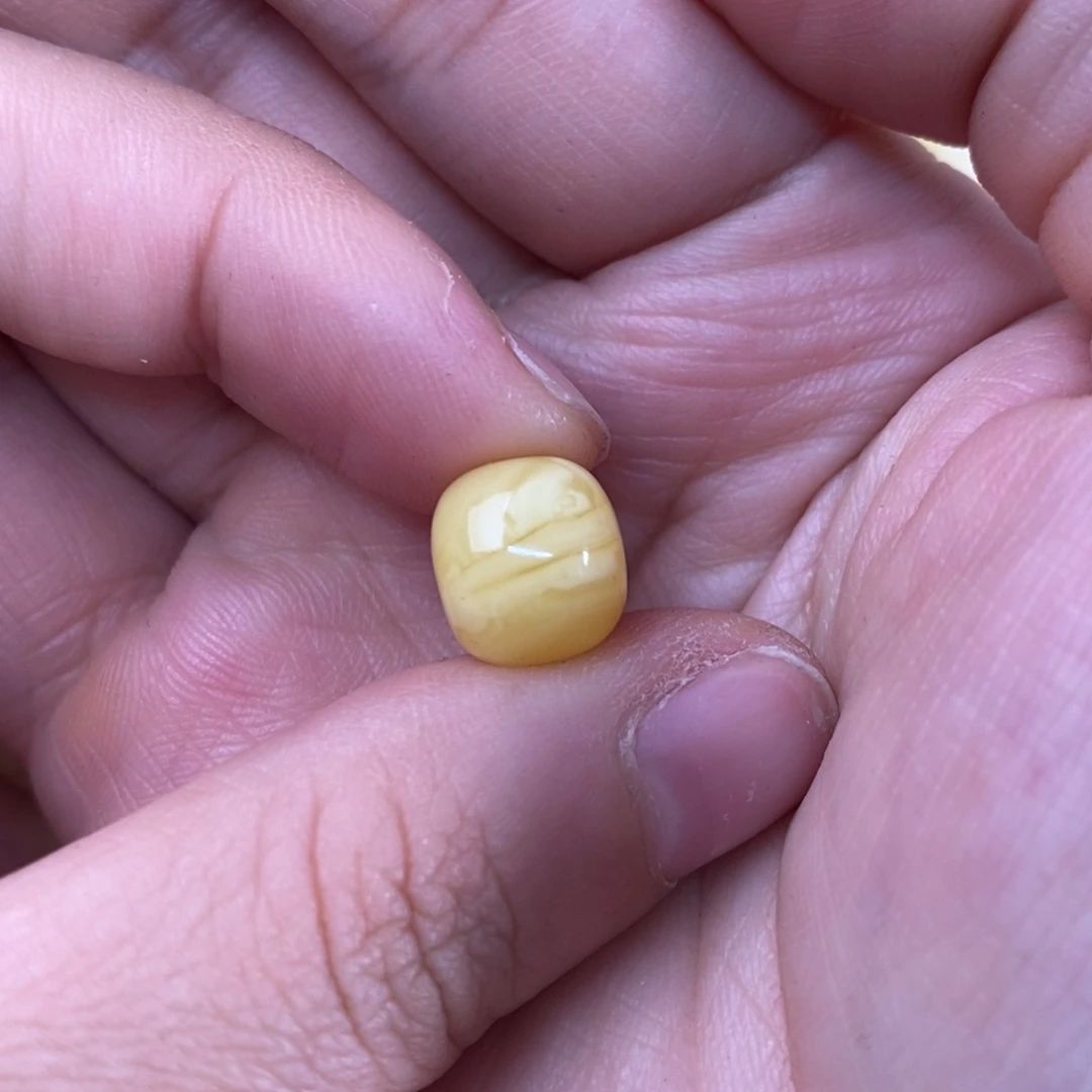 裸石琥珀未镶嵌星**艺蜜蜡