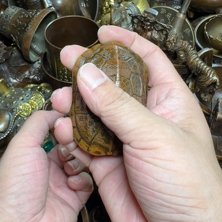 铜器摆件收收藏藏