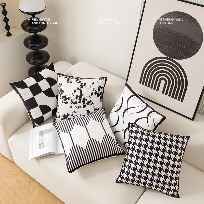 新款靠枕网红沙发抱靠垫套四季通用短绒防滑防猫抓抱枕靠背垫柔软