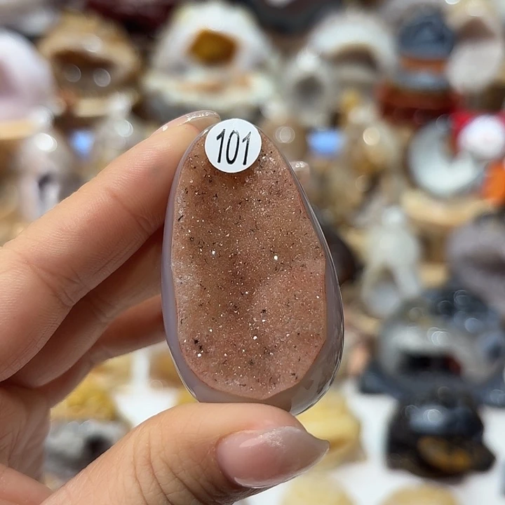 玛瑙/玉髓未镶嵌雕刻件