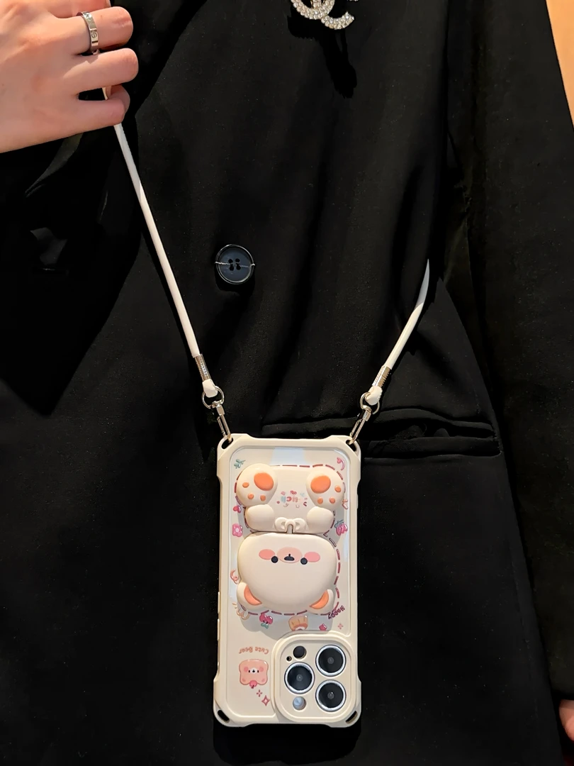 斜挎绳小熊镜子支架适用iPhone14苹果16手机壳华为vivoppo小米15