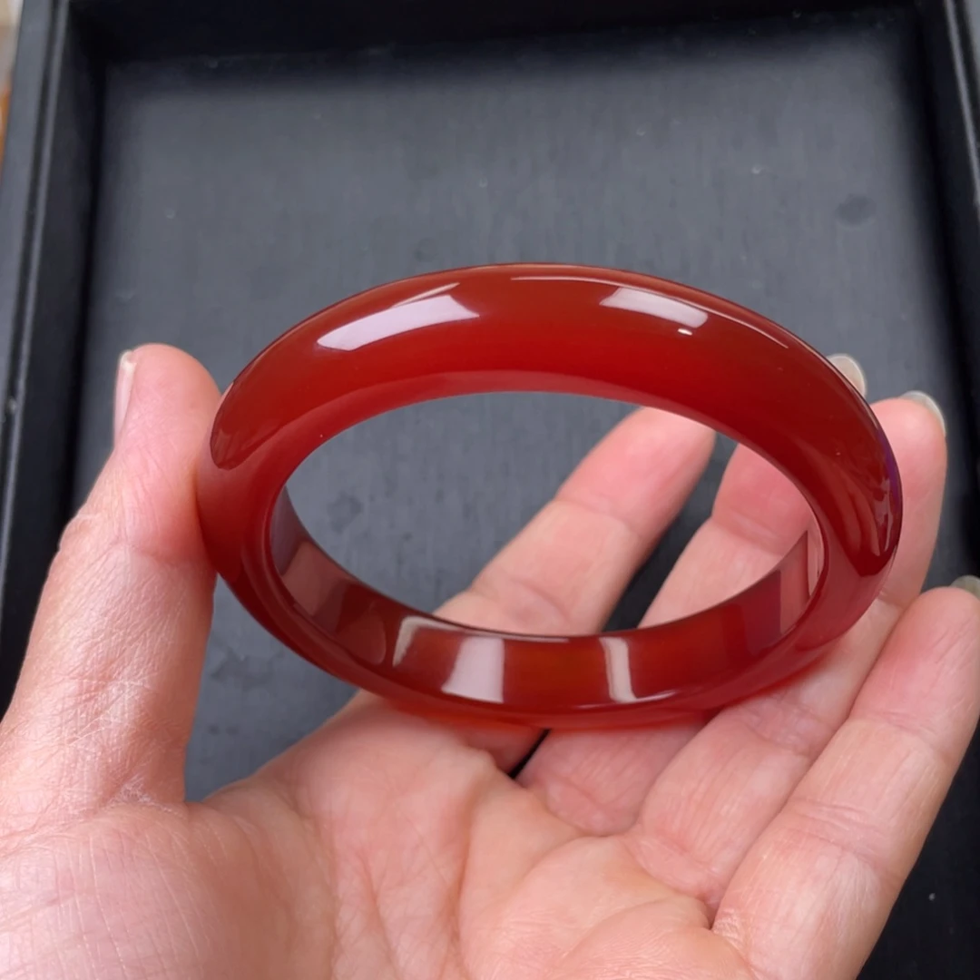 玛瑙/玉髓手镯未镶嵌58圈口