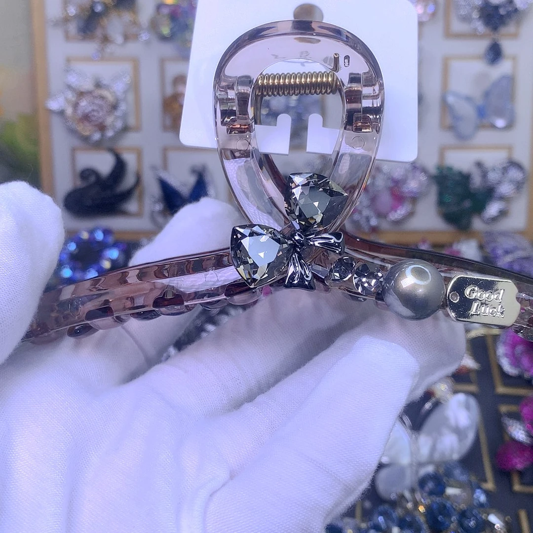 一***茶合成立方氧化锆铜抓夹