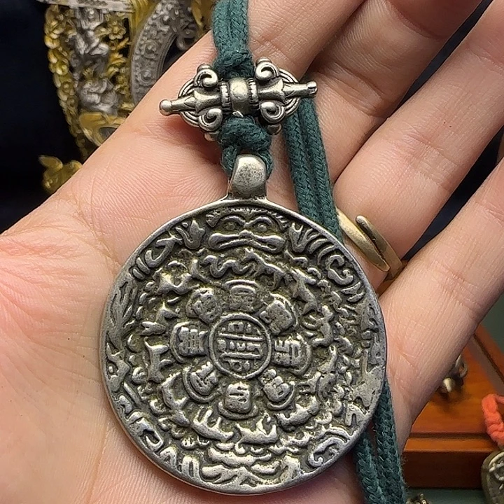 龘***尔泥塑藏式风格小元素