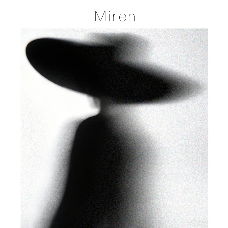 MIHAI/轻奢小牛皮菱格线卡包