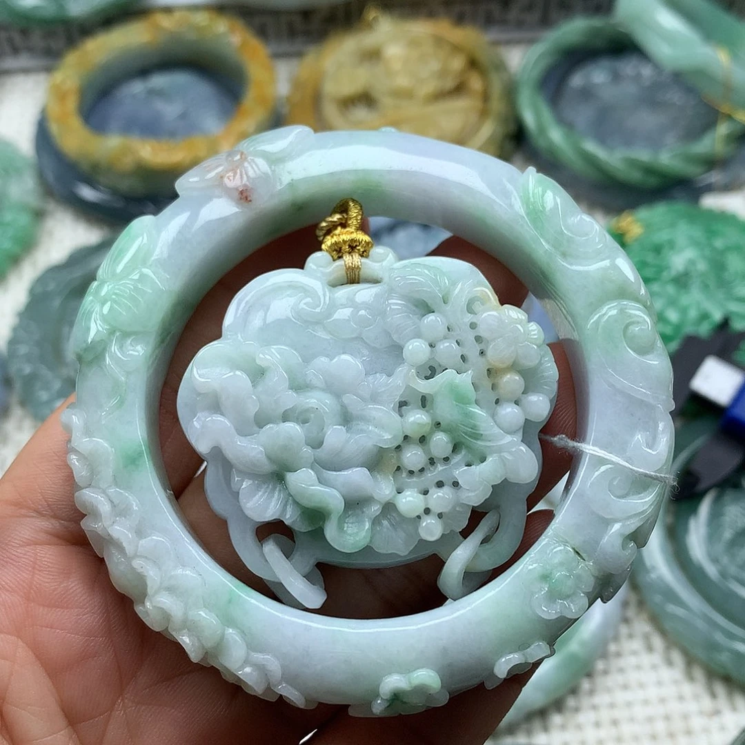 未镶嵌手镯翡翠见*去复古风格
