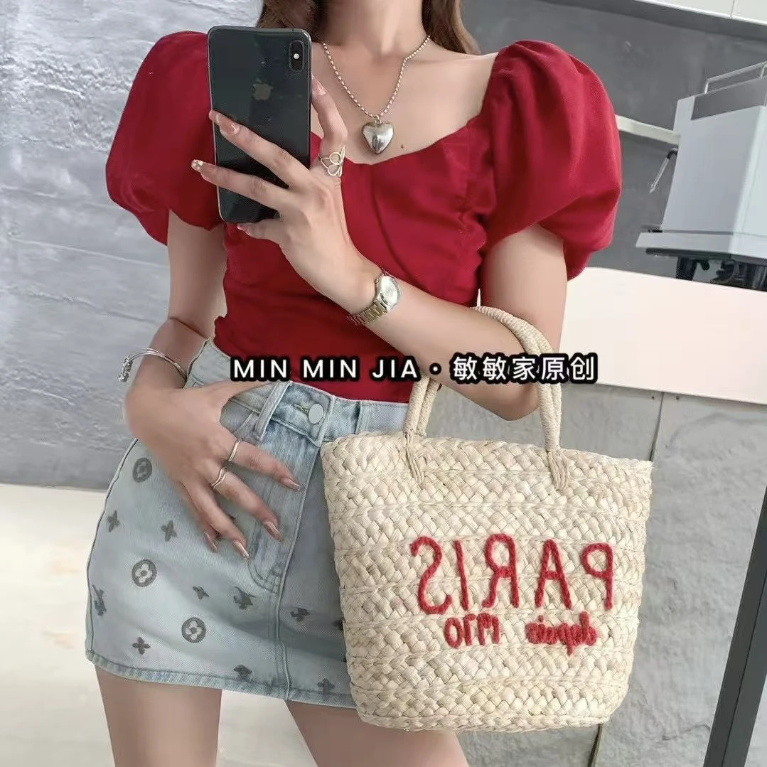 雯雯家 2025夏季新款5色方领褶皱显瘦泡泡袖雪纺上衣