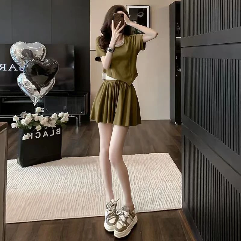 假两件短袖休闲运动套装女夏季显瘦上衣阔腿短裤裙两件套